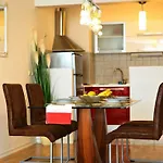 Lucita Apartment Split